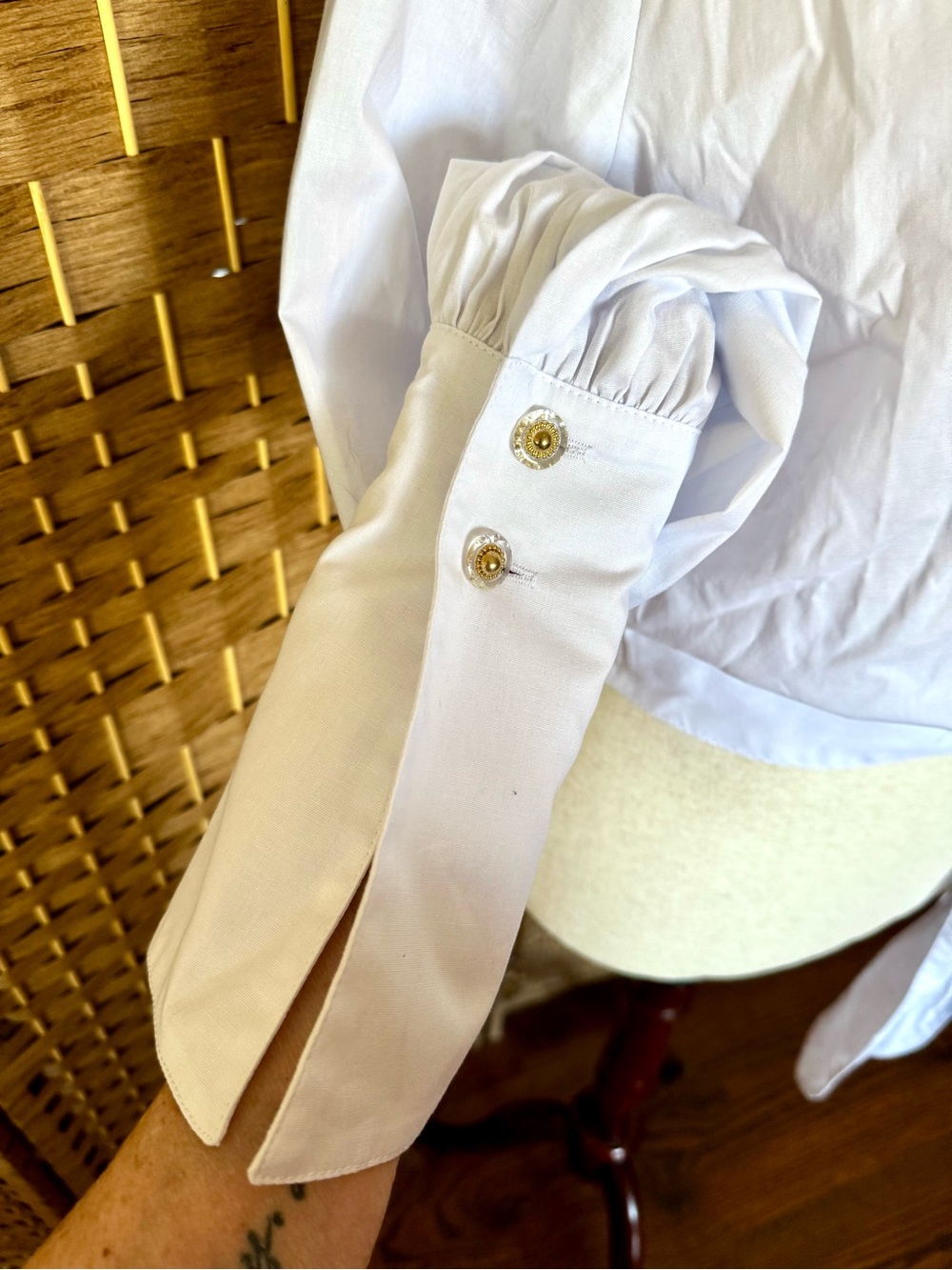 NWOT Azayla white cotton tie waist Saline blouse XL - Picture 4 of 12